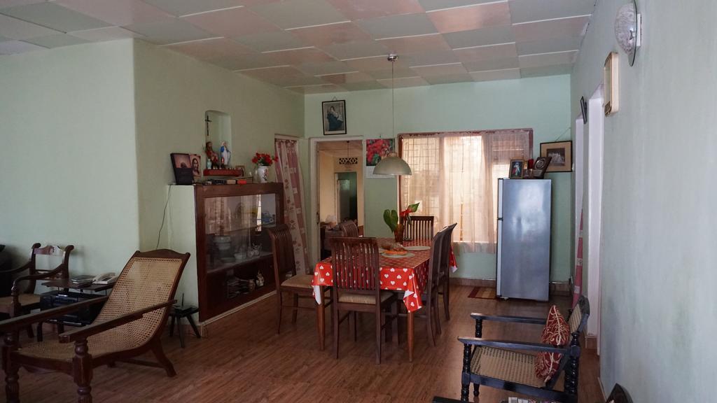 Ferienwohnung Jayawimana Kandy Exterior foto